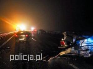 [FOTO] Karambol na autostradzie A2. Zginęły dwie osoby! 