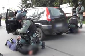 [VIDEO] Zgłaszali kolizje, których nie było – CBŚP rozbiło zorganizowaną grupę