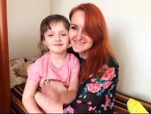 [VIDEO] 6-letnia Maja Komorowska uwolniona! Jest już szczęśliwa z mamą! Ujawniamy szczegóły 15-godzinnej operacji Krzysztofa Rutkowskiego!