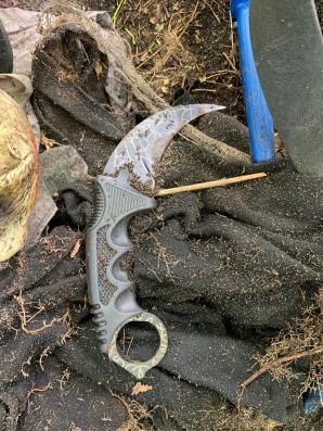 [VIDEO] RUTKOWSKI W AKCJI: Policyjni technicy przeszukali teren odnalezienia odzieży i noży w Gdańsku. Czy tajemnica zaginięcia Iwony Wieczorek znajdzie tu swoje rozwiązanie?