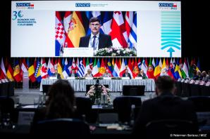 Minister spraw zagranicznych Zbigniew Rau wziął udział w Drugim Spotkaniu Przygotowawczym 30. Forum Ekonomiczno-Środowiskowego OBWE