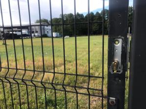 [VIDEO] Kto ukradł opony, Volvo S80 i lawetę w Strzelcach Małych, na wschód od Radomska? Poszkodowany prosi o pomoc Krzysztofa Rutkowskiego!