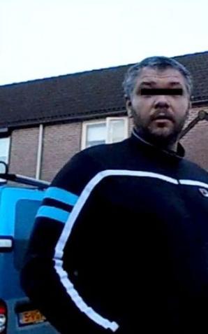 Polak uprowadził 7-letniego syna do Holandii. Przetrzymuje go w zamkniętym domu z zasłoniętymi roletami, izolując od świata