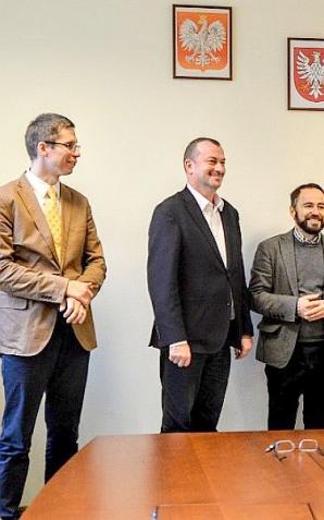 Warszawa: Ponad 8,8 mln zł wsparcia z UE na e-usługi dla straży miejskiej