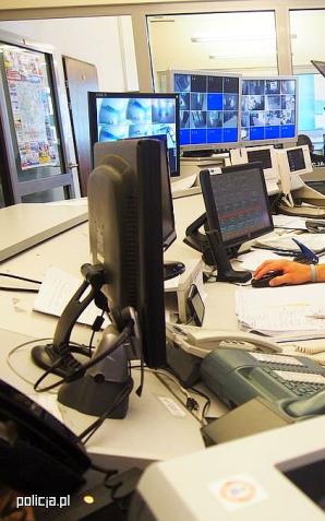 „Dziecko mi się dusi, ona jest cała sina..” Policjant uratował życie