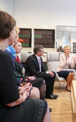 Pierwsza Dama: Nowoczesna biblioteka to okno na świat
