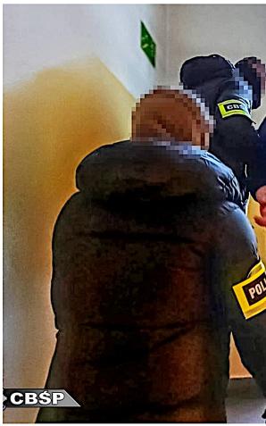 [VIDEO] Akcja w Warszawie i okolicach: „Łowcy cieni” CBŚP zatrzymują kolejne ukrywające się osoby