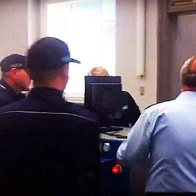 [VIDEO] Sprawa Ewy Tylman: Krzysztof Rutkowski stawił się dziś przed Sądem Okręgowym w Poznaniu i złożył zeznania, jako świadek