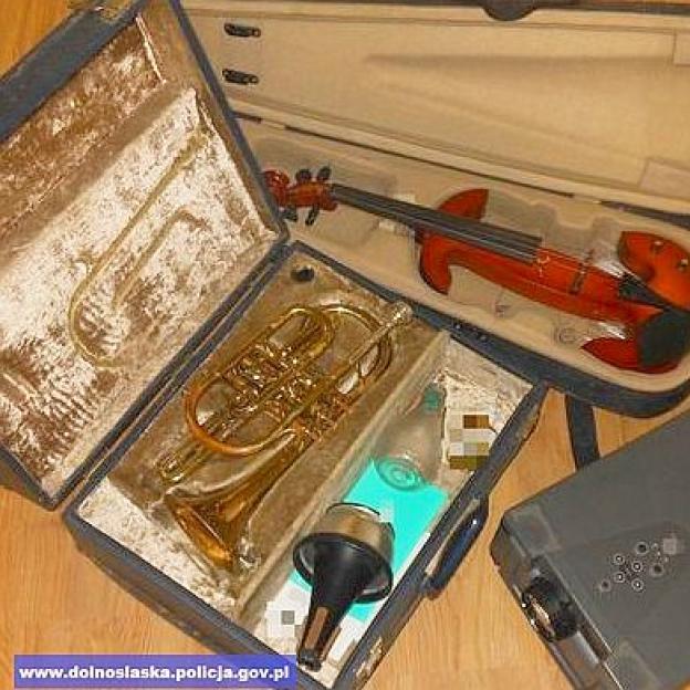 Policjanci zatrzymali złodzieja instrumentów muzycznych