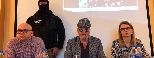 [VIDEO] Rutkowski: 5 tysięcy euro nagrody za wskazanie zleceniodawcy podpalenia domu budowanego pod Choszcznem przez rodzinę Błoch!