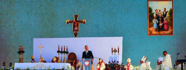 [VIDEO] W Markowej na Podkarpaciu odbyła się msza beatyfikacyjna Józefa i Wiktorii Ulmów oraz ich siedmiorga dzieci. W Eucharystii uczestniczyli Prezydent Andrzej Duda z Małżonką Agatą Kornhauser–Dudą